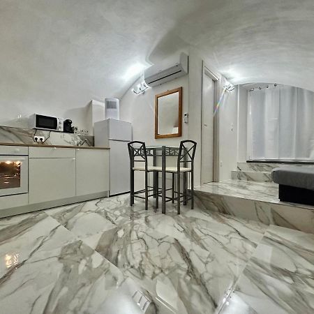 Cave House Apartment Menton Exterior photo