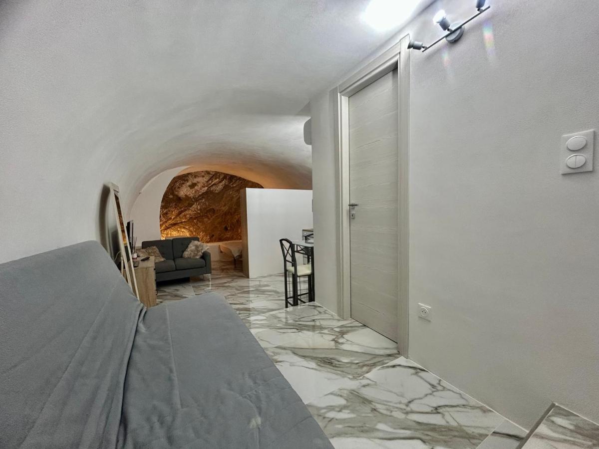 Cave House Apartment Menton Exterior photo
